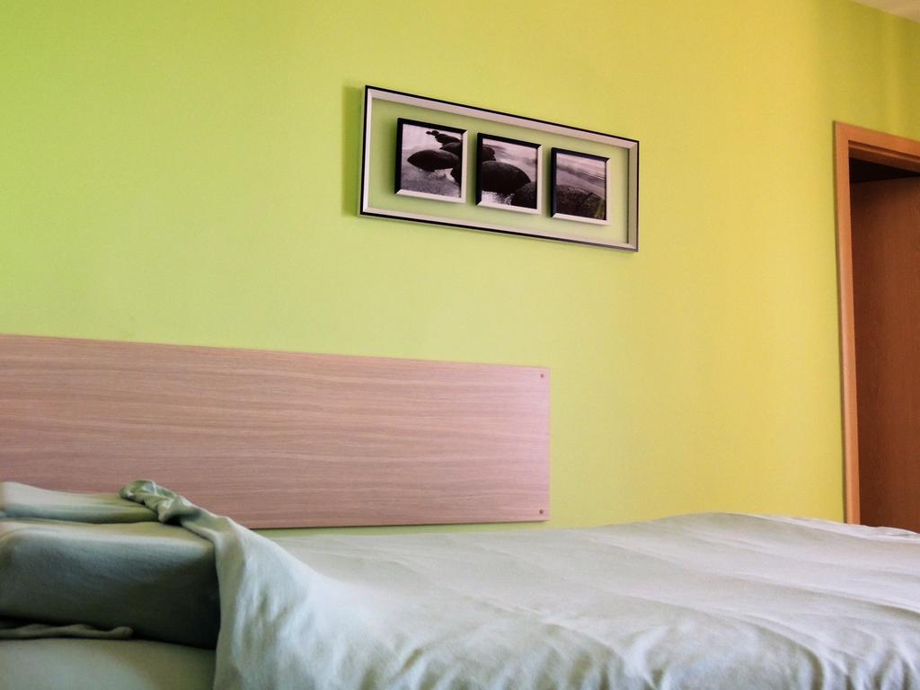 Apartments Denona Novalja Bagian luar foto