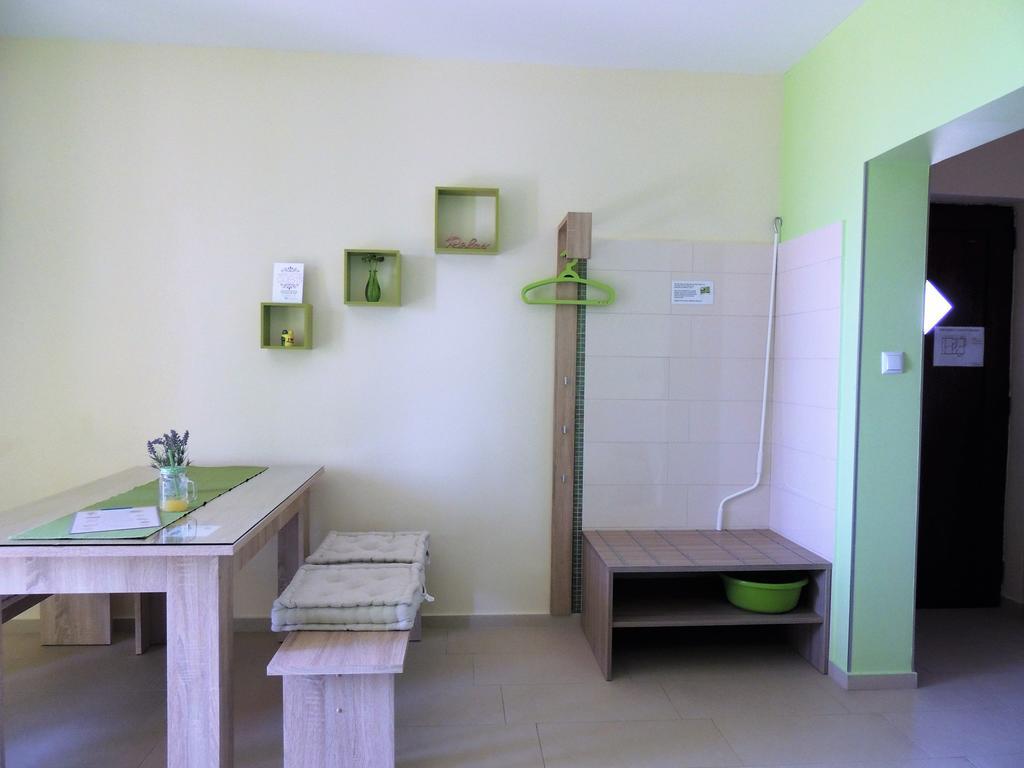 Apartments Denona Novalja Bagian luar foto